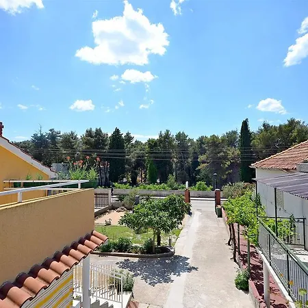 Mira * Vodice