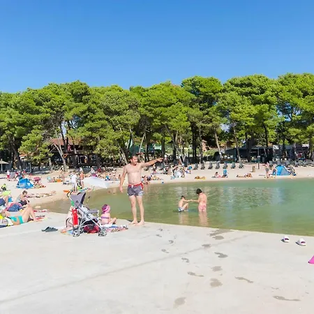 Mira Apartment Vodice